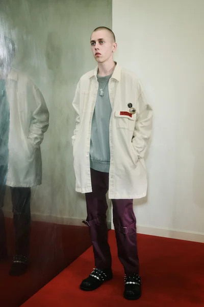 Look 8